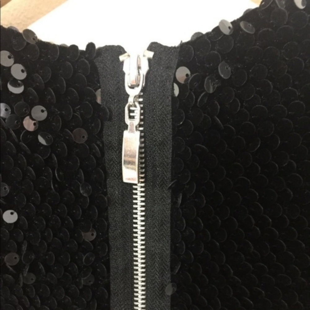 TOPSHOP Velvet Sequin Black Cocktail Dress - Picture 6 of 7